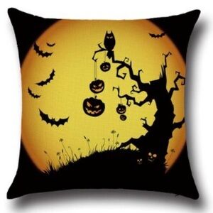 2 Pack Jack-O-Lantern Halloween Moon Pillow Covers Spooky Decor Bats 17x17”